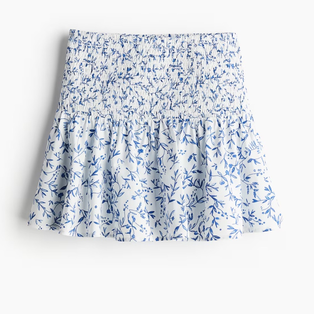 H&M Blue Floral Print Smocked Mini Skirt Womens Summer Casual Cute Size Small